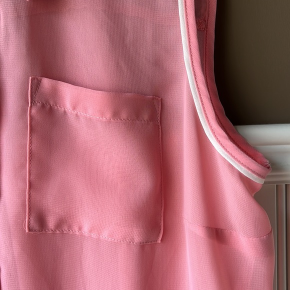 PRINCESS VERA WANG Pink Sleeveless Button Down Blouse Size Medium - Picture 6 of 11